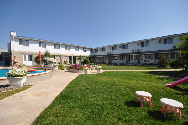 Hotel Santurina, Popovka